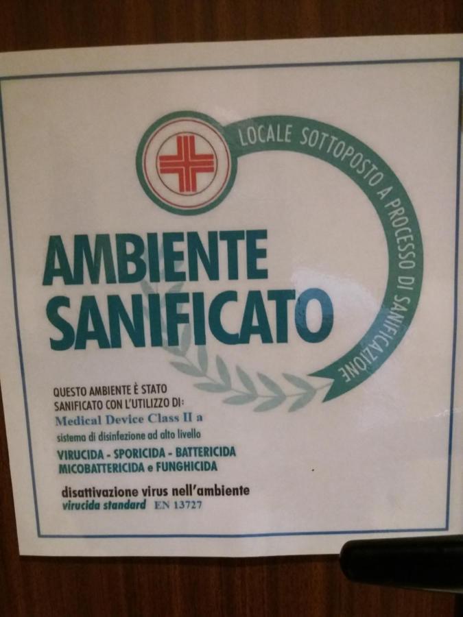 Appartamento Signorile Ambienti Sanificati 메시나 외부 사진