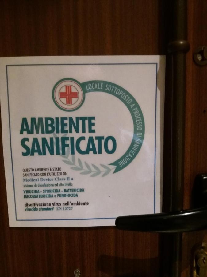 Appartamento Signorile Ambienti Sanificati 메시나 외부 사진